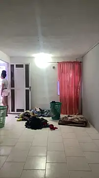 thepicis online show from November 28, 2025, 10:01 pm