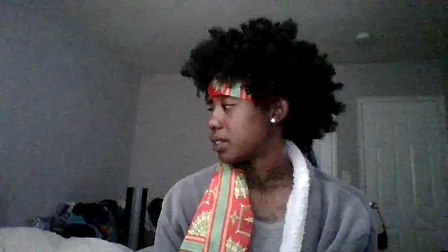 Snapshot of dezzidavill chatting on May 23, 2026, 11:47 am dezzidavill online show from May 23, 2026, 11:47 am