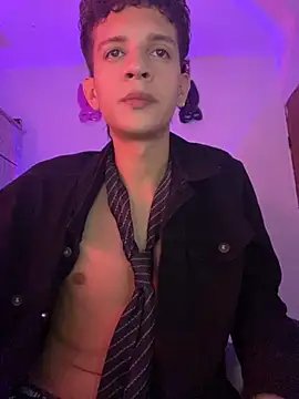 tylernova online show from October 24, 2025, 3:25 am