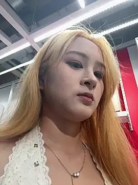 yuki july online show from October 15, 2025, 10:59 am
