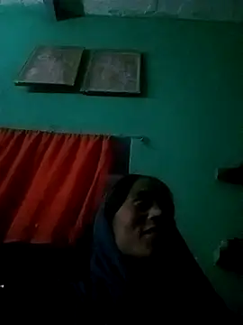 Snapshot of Hot_hasji38 chatting on October 14, 2025, 3:24 pm Hot hasji38 online show from October 14, 2025, 3:24 pm