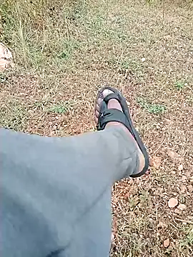 Snapshot of Hot_hasji38 chatting on October 28, 2025, 6:06 am Hot hasji38 online show from October 28, 2025, 6:06 am