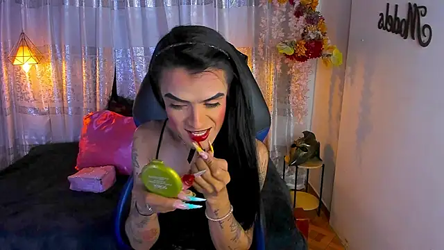 ZAMMIRA online show from November 8, 2025, 5:29 am