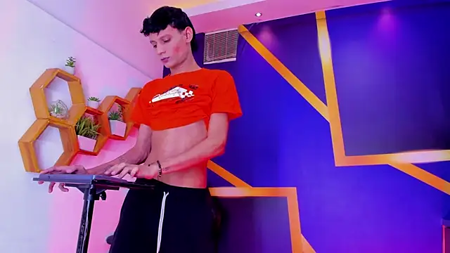 Snapshot of pervercity_guys_ chatting on October 20, 2025, 12:05 pm pervercity guys  online show from October 20, 2025, 12:05 pm