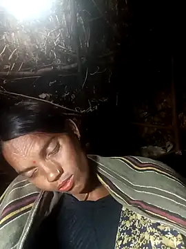 Cutsedi3 online show from October 15, 2025, 10:54 pm