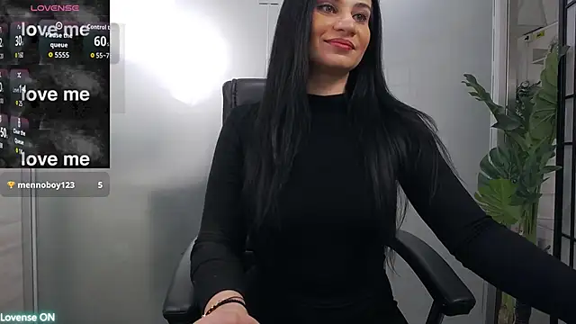 YaraXCox online show from April 3, 2026, 3:15 am