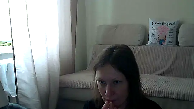 Snapshot of Tavriona chatting on February 17, 2026, 6:21 am Tavriona online show from February 17, 2026, 6:21 am