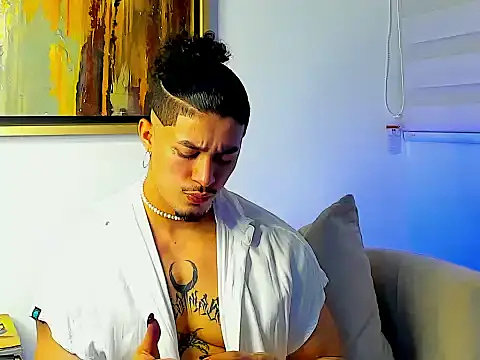 jasson rodriguez69 online show from October 25, 2025, 3:47 am