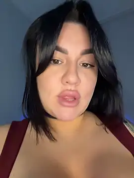 Snapshot of SwittieKendra chatting on November 18, 2025, 6:51 am SwittieKendra online show from November 18, 2025, 6:51 am