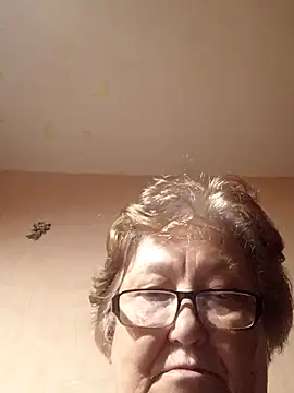 Katherine735 online show from October 29, 2025, 11:06 pm