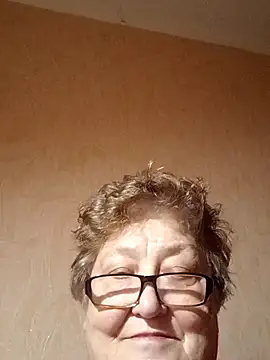 Katherine735 online show from January 7, 2026, 11:51 pm