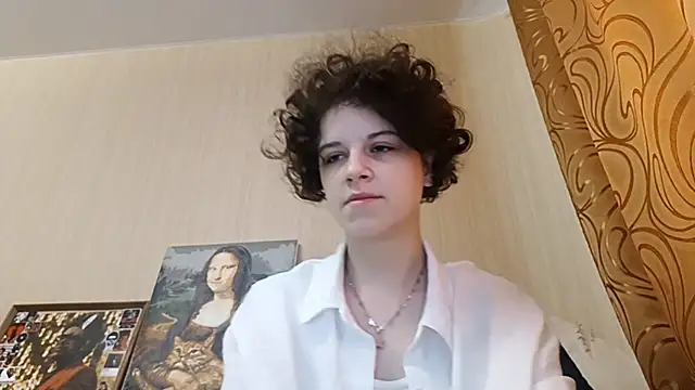 Snapshot of JesseniaHanney chatting on October 20, 2025, 8:04 am JesseniaHanney online show from October 20, 2025, 8:04 am