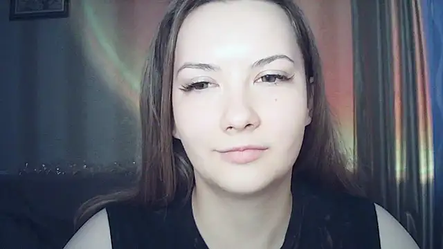 Snapshot of MoodieMira chatting on February 5, 2026, 2:33 pm MoodieMira online show from February 5, 2026, 2:33 pm