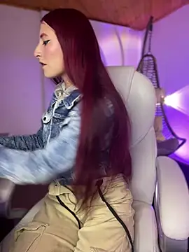 Snapshot of Im_scarlett18 chatting on January 8, 2026, 10:56 pm Im scarlett18 online show from January 8, 2026, 10:56 pm