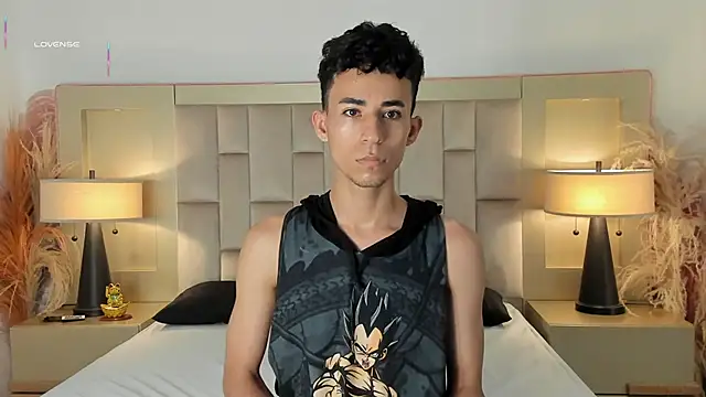 Zahir Ashar online show from April 15, 2026, 2:02 pm