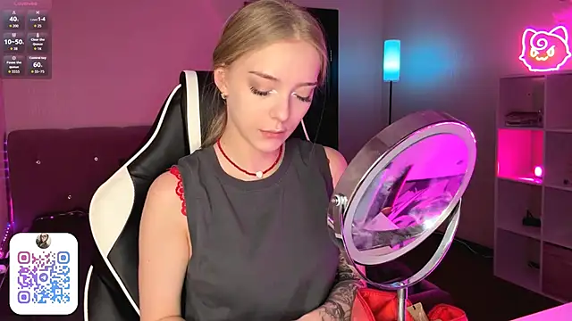 EvaPeace online show from February 28, 2026, 8:10 pm