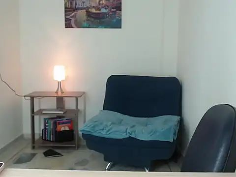 Snapshot of julieta_rossi chatting on December 17, 2025, 3:51 pm julieta rossi online show from December 17, 2025, 3:51 pm