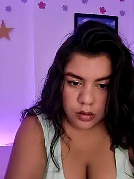 Snapshot of solnechka1 chatting on October 10, 2025, 12:53 am solnechka1 online show from October 10, 2025, 12:53 am