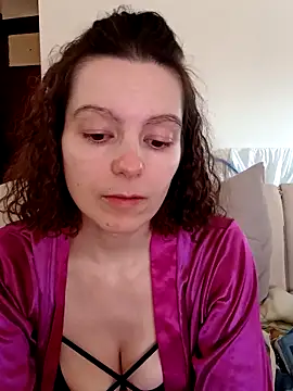 labellerose online show from April 1, 2026, 5:10 pm