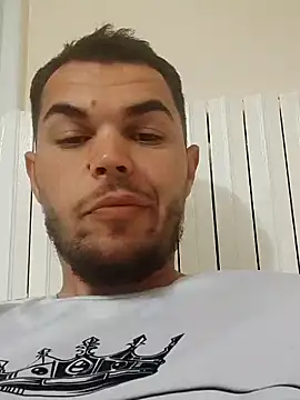 Alexszader36 online show from October 28, 2025, 8:55 pm