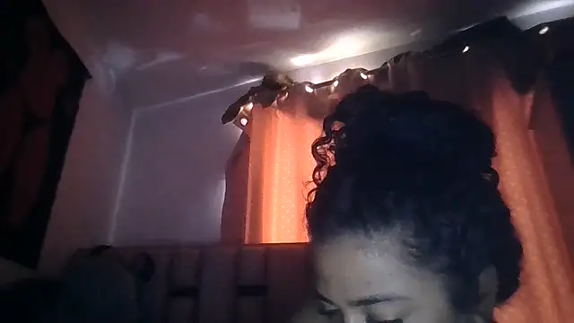 abby moss 2 online show from November 22, 2025, 5:34 pm