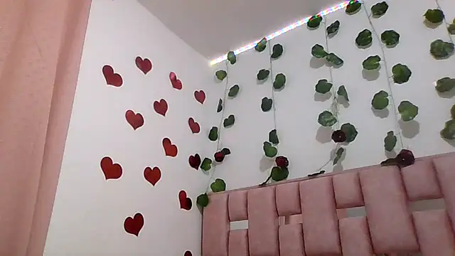 abby moss 2 online show from February 20, 2026, 12:38 pm