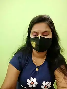 Snapshot of prema-khan chatting on December 19, 2025, 1:07 pm prema-khan online show from December 19, 2025, 1:07 pm