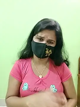 Snapshot of prema-khan chatting on December 21, 2025, 1:24 am prema-khan online show from December 21, 2025, 1:24 am