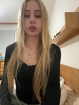 JudithCarly online show from December 21, 2025, 10:17 pm