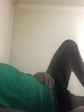 Snapshot of Sahrawi-fhal chatting on October 27, 2025, 12:36 am Sahrawi-fhal online show from October 27, 2025, 12:36 am