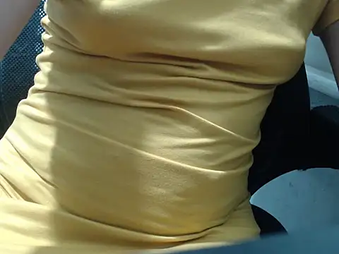 Snapshot of Renata_Rivas chatting on February 17, 2026, 5:48 am Renata Rivas online show from February 17, 2026, 5:48 am