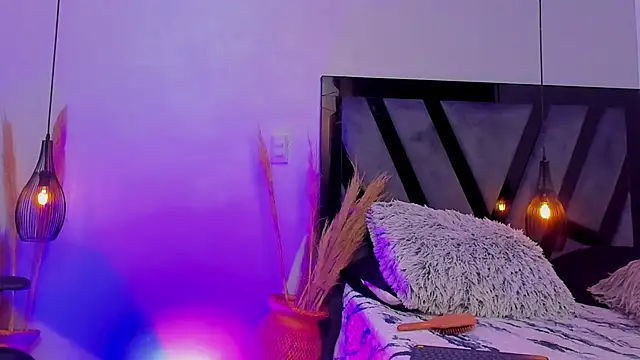 harper brown1 online show from November 30, 2025, 4:49 am