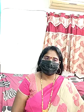 tamil-aunt online show from November 8, 2025, 4:18 pm