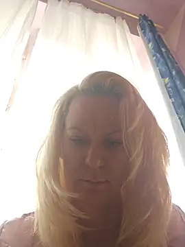 Snapshot of SlyLady chatting on May 21, 2026, 6:31 am SlyLady online show from May 21, 2026, 6:31 am