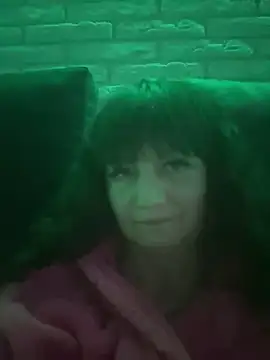 Butterfly8385 online show from February 6, 2026, 5:16 pm