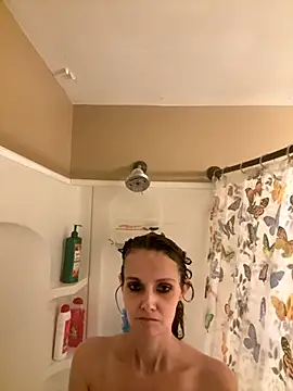 Snapshot of Brooklyn1987 chatting on October 17, 2025, 6:38 am Brooklyn1987 online show from October 17, 2025, 6:38 am