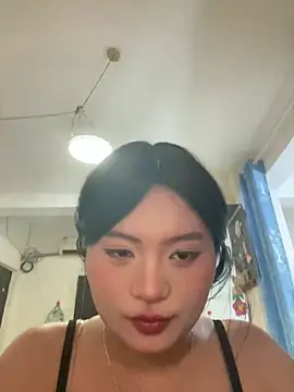 lan-xinh1 online show from October 22, 2025, 5:13 pm