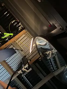 jayylizz69 online show from April 6, 2026, 5:47 pm