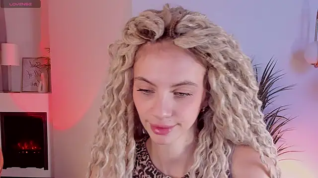 mia silkk online show from October 27, 2025, 6:28 am