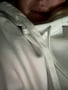 Snapshot of Loredanaa_a chatting on November 19, 2025, 2:39 pm Loredanaa a online show from November 19, 2025, 2:39 pm