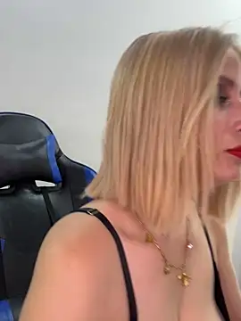 Adeline 1 online show from December 22, 2025, 2:41 am