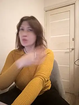 Snapshot of Ambika_beauty chatting on December 1, 2025, 4:12 pm Ambika beauty online show from December 1, 2025, 4:12 pm