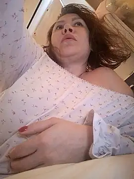 Snapshot of Ambika_beauty chatting on January 10, 2026, 10:50 am Ambika beauty online show from January 10, 2026, 10:50 am