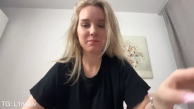 AIicaparkerc online show from February 5, 2026, 9:19 pm