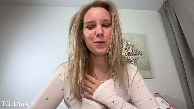 AIicaparkerc online show from April 3, 2026, 6:17 pm