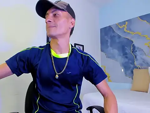 Snapshot of latin_crissex chatting on October 23, 2025, 12:04 pm latin crissex online show from October 23, 2025, 12:04 pm