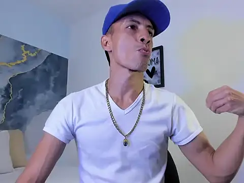 Snapshot of latin_crissex chatting on October 28, 2025, 11:58 am latin crissex online show from October 28, 2025, 11:58 am