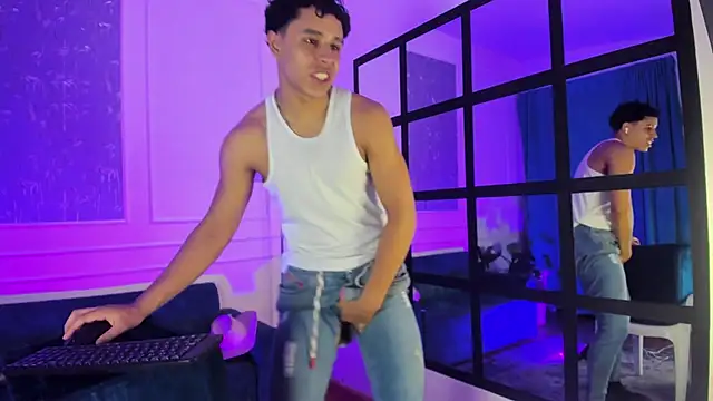 Adrian Volt online show from November 16, 2025, 3:12 am