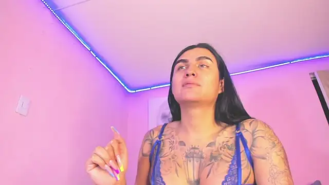 Snapshot of BiancaValentinna chatting on February 4, 2026, 7:09 pm BiancaValentinna online show from February 4, 2026, 7:09 pm
