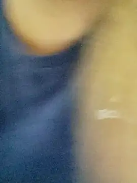 Snapshot of Tanha18 chatting on January 19, 2026, 12:25 am Tanha18 online show from January 19, 2026, 12:25 am